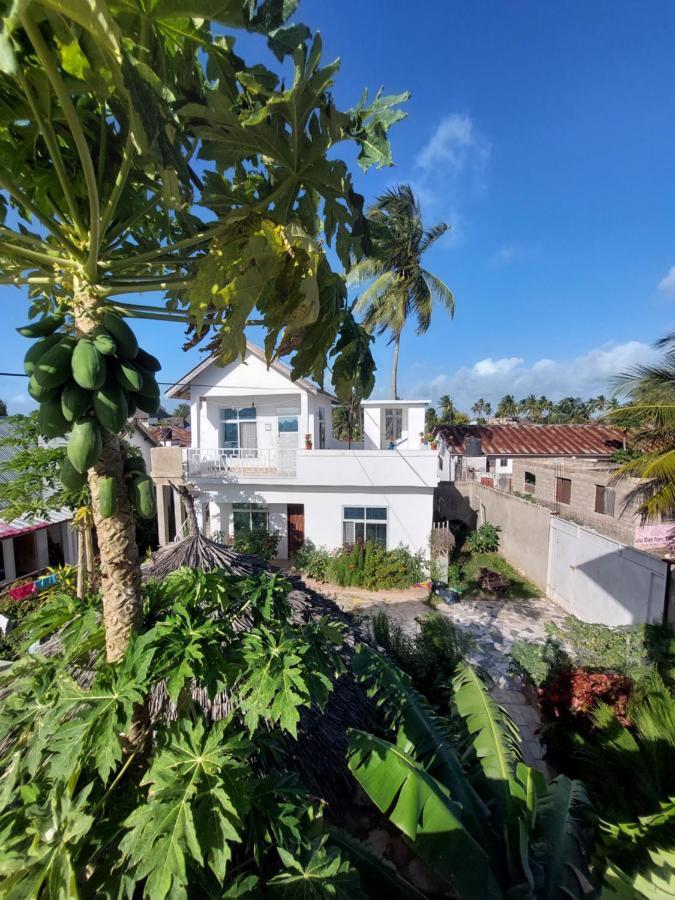 Karibu House Bed & Breakfast Paje Exterior foto