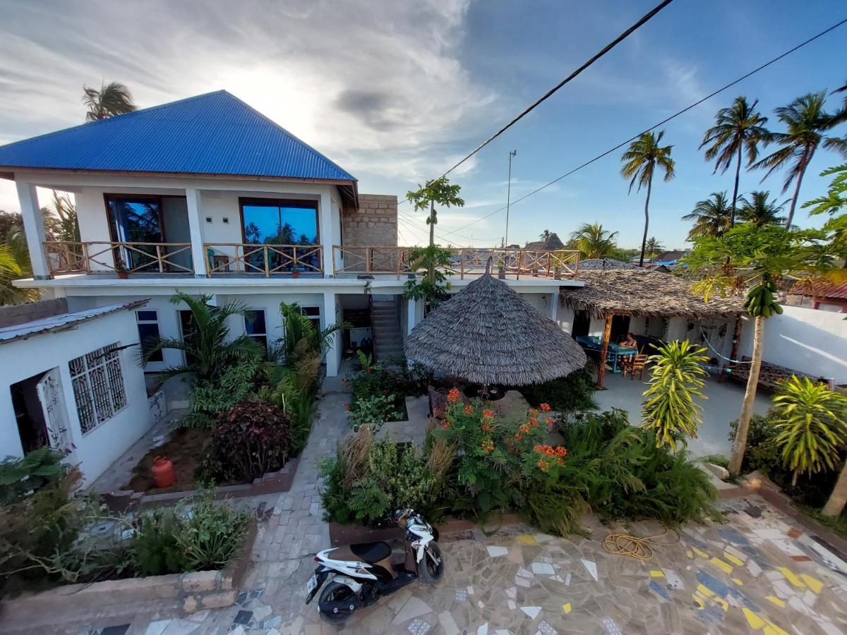 Karibu House Bed & Breakfast Paje Exterior foto