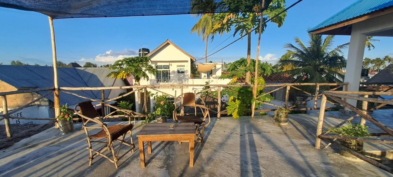 Karibu House Bed & Breakfast Paje Exterior foto